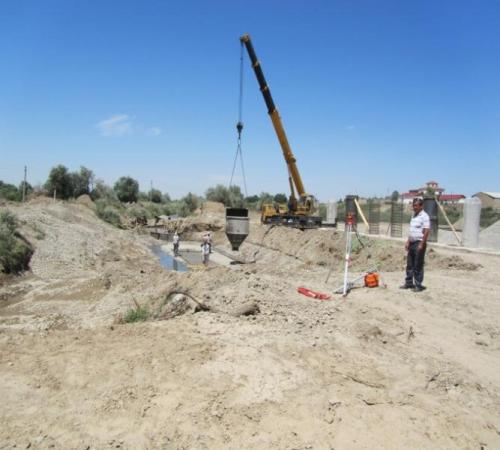 Progress of work of Contracting Company «AKM/PLANUM» km 2216.10-2231, Temirlan village by-pass . June 2012 Progress of work of Contracting Company «AKM/PLANUM» km 2216.10-2231, Temirlan village by-pass . June 2012