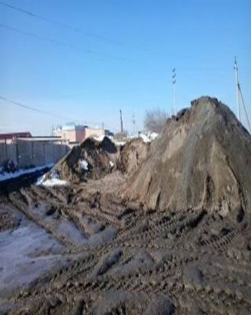 ДЭУ в п.Шиели. Заготовленная песко-слоянная масса ДЭУ в п.Шиели. Заготовленная песко-слоянная масса