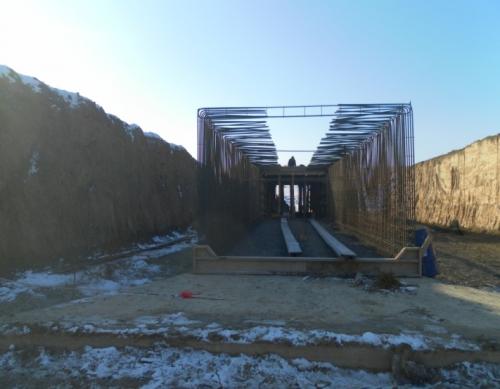 Arrangement of monolithic underpass PK354 Arrangement of monolithic underpass PK354