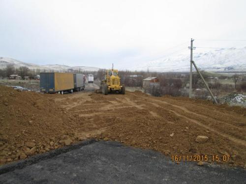 PK 320, km 601. Organization of the passage thru the new road. PK 320, km 601. Organization of the passage thru the new road.
