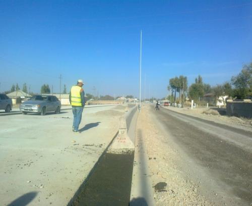 Installation of guardrails at PK 590+00 in Intimak village Installation of guardrails at PK 590+00 in Intimak village