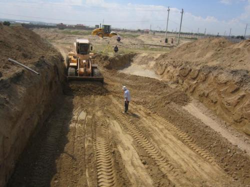 Working trench construction for cattle pass 669+500. Working trench construction for cattle pass 669+500.