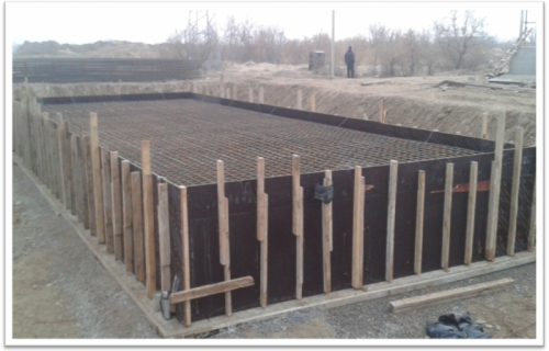 PK 485+73 support #4 Fabrication formwork on pile cap PK 485+73 support #4 Fabrication formwork on pile cap