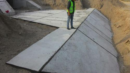 Concreting of watercourse protection of culvert inlet 700+60 outlet Concreting of watercourse protection of culvert inlet 700+60 outlet