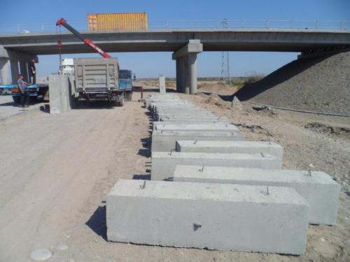 Interchange 485+73 Concrete Lightining foundation installation Interchange 485+73 Concrete Lightining foundation installation