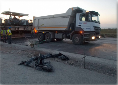 Concrete pavement – Km 102